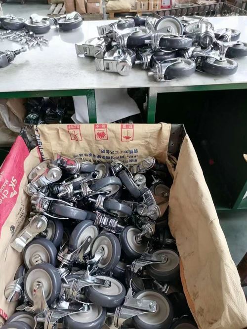 caster swivel wheels